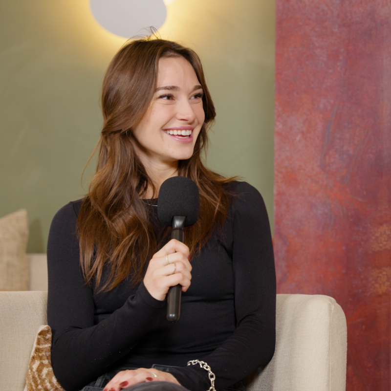 Alli, ASU Junior, talks dorm life, living in the GLV and off-campus apartments on set of The Best Four