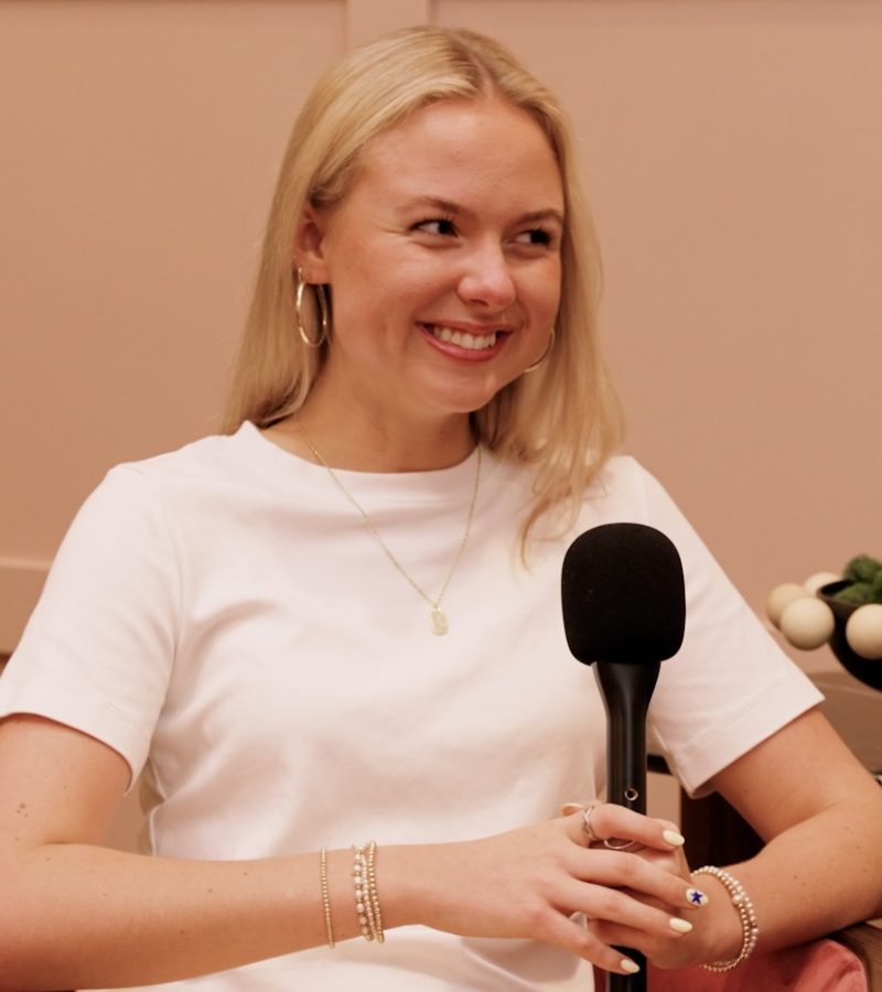 UMich senior, Erika sits down with Laura to share her housing experience as a transfer student and finding her community in college.